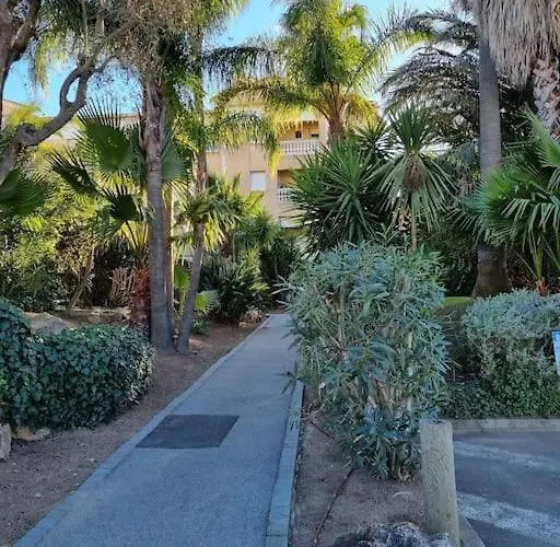 2 Pieces Confort * Saint-Raphaël